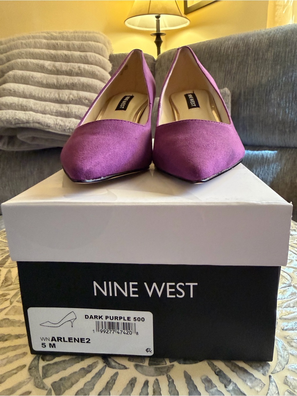 Nine West Arlene2 Pumps Dark Purple Suede Pointed Toe low
Heel size 5 never worn